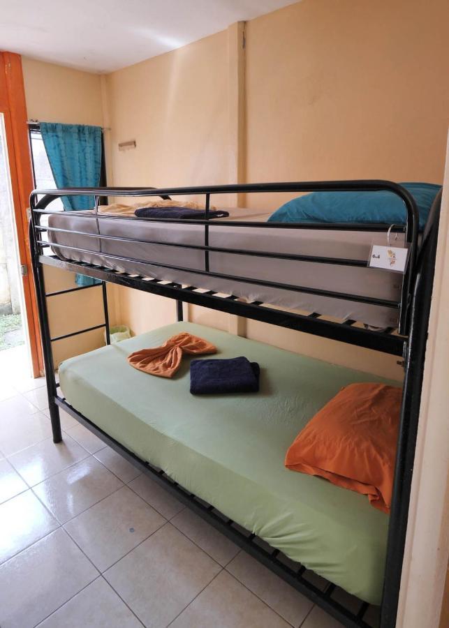 Kalunay Hostel Puerto Viejo de Talamanca Екстер'єр фото