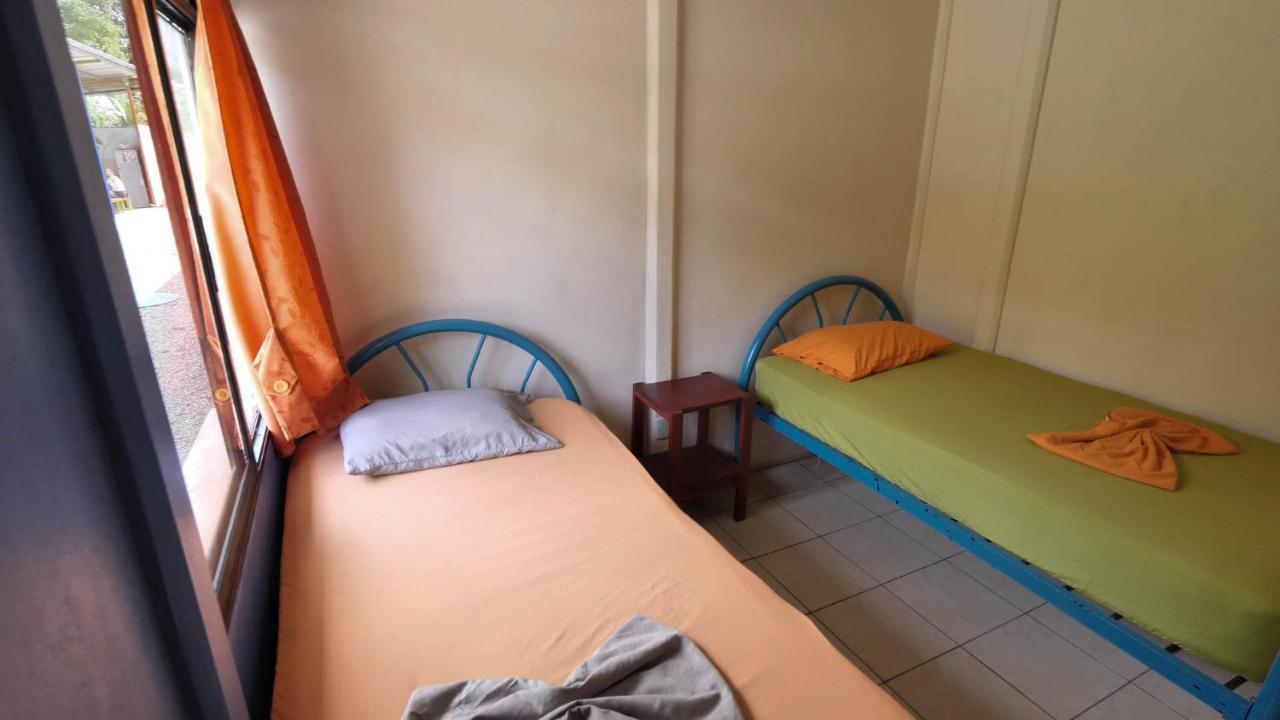 Kalunay Hostel Puerto Viejo de Talamanca Екстер'єр фото