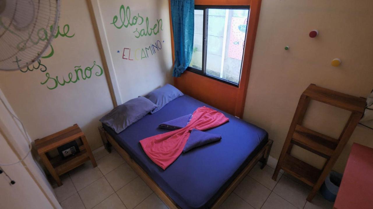 Kalunay Hostel Puerto Viejo de Talamanca Екстер'єр фото