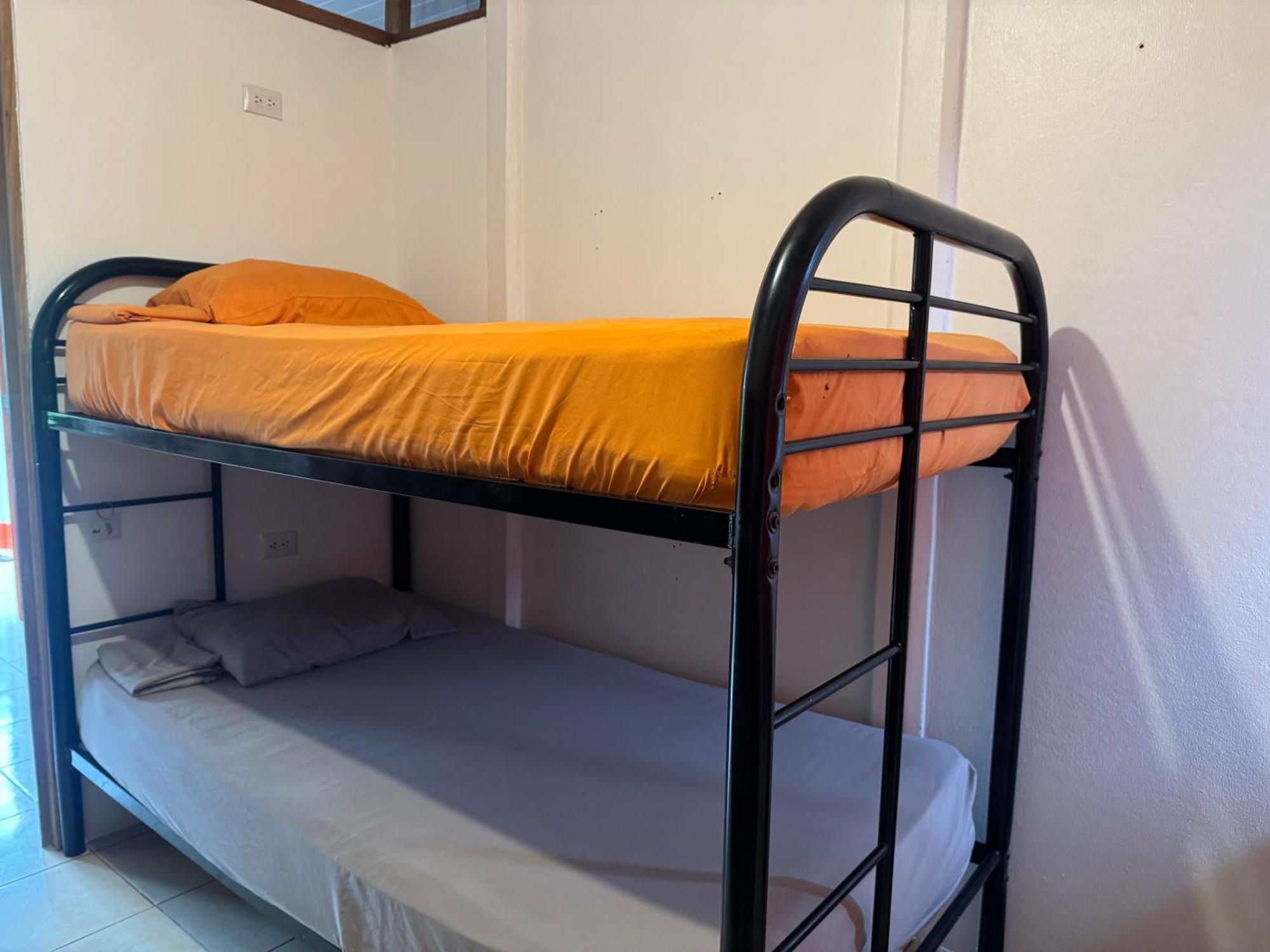 Kalunay Hostel Puerto Viejo de Talamanca Екстер'єр фото